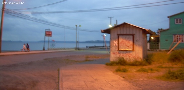 Puerto Montt as 21.30 horas.